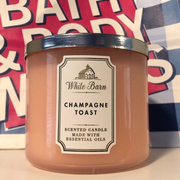 White Barn/Bath & Body Works "Champagne Toast" 3-Wick Candle New.